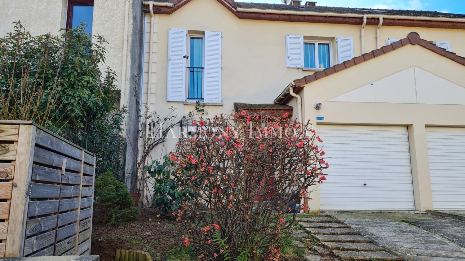 5 bedrooms House in Antony, France No. 350632