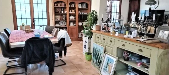 5 bedrooms Villa in Lorgues, France No. 195656 19