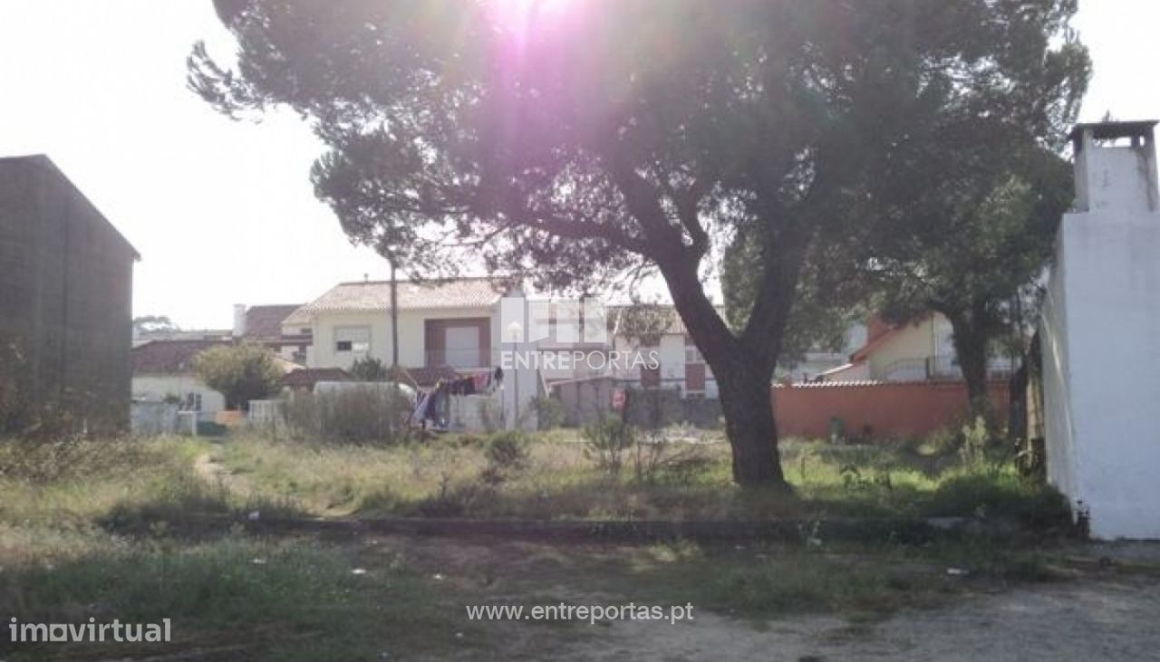 410m² Land in Darque, Portugal No. 152171