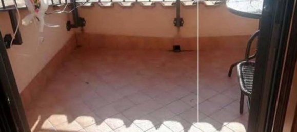 4 bedrooms Apartment in Rome, Italy No. 320912 10