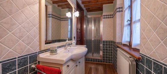 10-Zimmer Haus in Foiano della Chiana, Italy, Nr. 223258 25