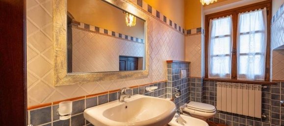 10-Zimmer Haus in Foiano della Chiana, Italy, Nr. 223258 17