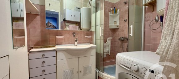 2 bedrooms Apartment in Marseille, France No. 320716 10