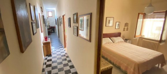 4 rooms Apartment in Barletta, Italy No. 26583 16