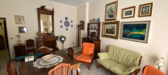 4 rooms Apartment in Barletta, Italy No. 26583 6