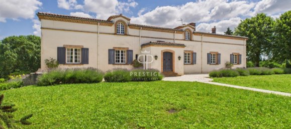 Замки и поместья с 8 спальнями в Альби, Франция № 296601 11