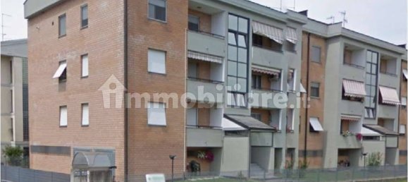 2 bedrooms Apartment in Colorno, Italy No. 265804 9