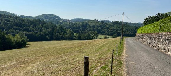 Дом с 5 спальнями в Сканцорошате, Италия № 82122 8