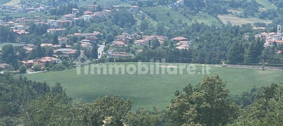 Дом с 5 спальнями в Сканцорошате, Италия № 82122 12