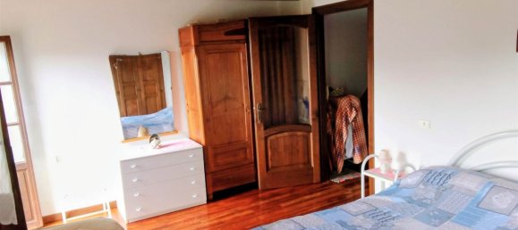 6 rooms House in Valdilana, Italy No. 269746 3