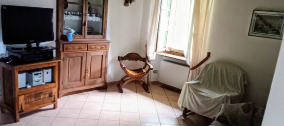 6 rooms House in Valdilana, Italy No. 269746 14