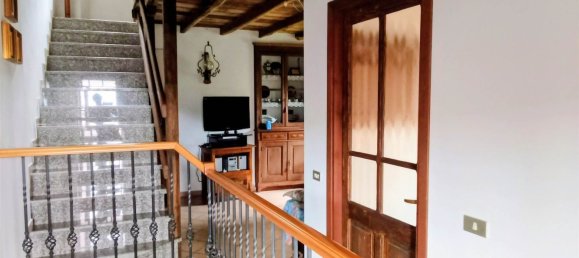 6 rooms House in Valdilana, Italy No. 269746 16