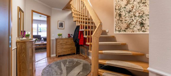 Таунхаус с 4 комнатами в Бремерхафен, Германия № 260992 3