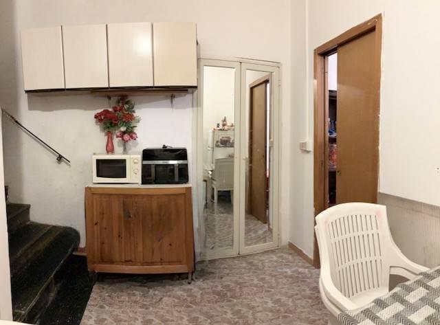 2 rooms Apartment in Rome, Italy No. 37596