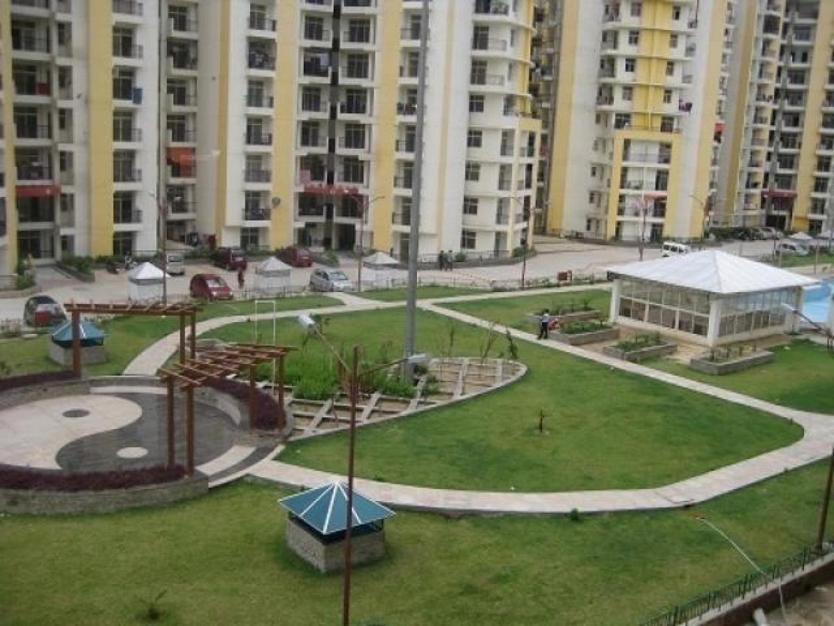 2 bedrooms House in Ghaziabad, India No. 61588