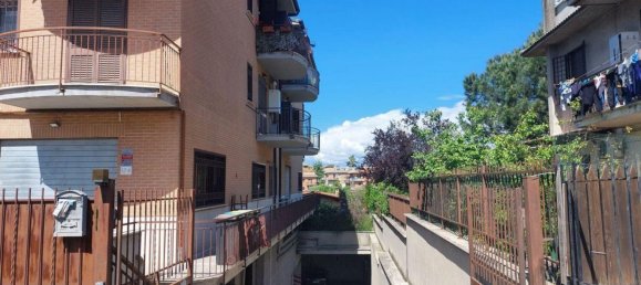 90m² Commercial property in Rome, Italy No. 371534 13