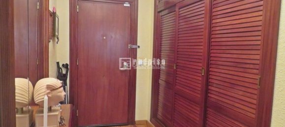 Apartamento de 3 dormitorios en Málaga, Spain No. 166716 4