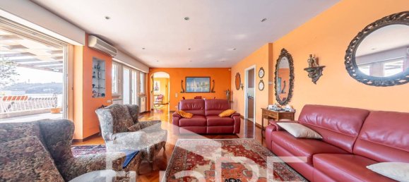 3 bedrooms Penthouse in Rome, Italy No. 184679 40