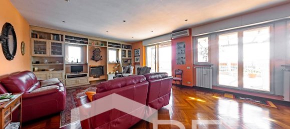 3 bedrooms Penthouse in Rome, Italy No. 184679 133