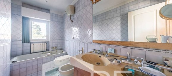 3 bedrooms Penthouse in Rome, Italy No. 184679 70