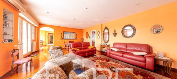 3 bedrooms Penthouse in Rome, Italy No. 184679 15