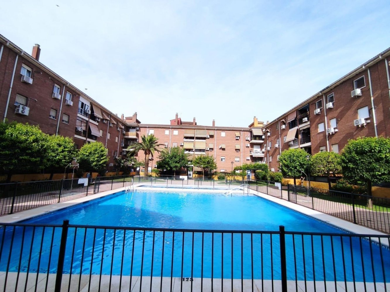 3 bedrooms Apartment in Cordoba, Spain No. 152433