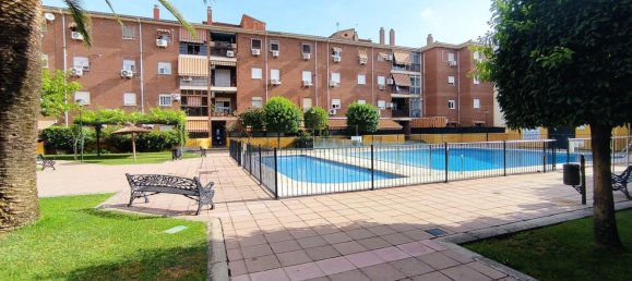 3 bedrooms Apartment in Cordoba, Spain No. 152433 2