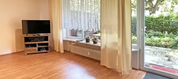 2 rooms Apartment in Wandsbek, Germany No. 362260 4