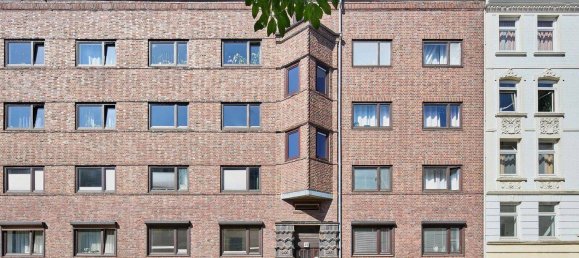 Квартира с 3 спальнями в Вандсбек, Германия № 325035 2