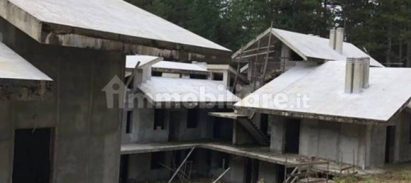 96 bedrooms Villa in Taverna, Italy No. 348065 3