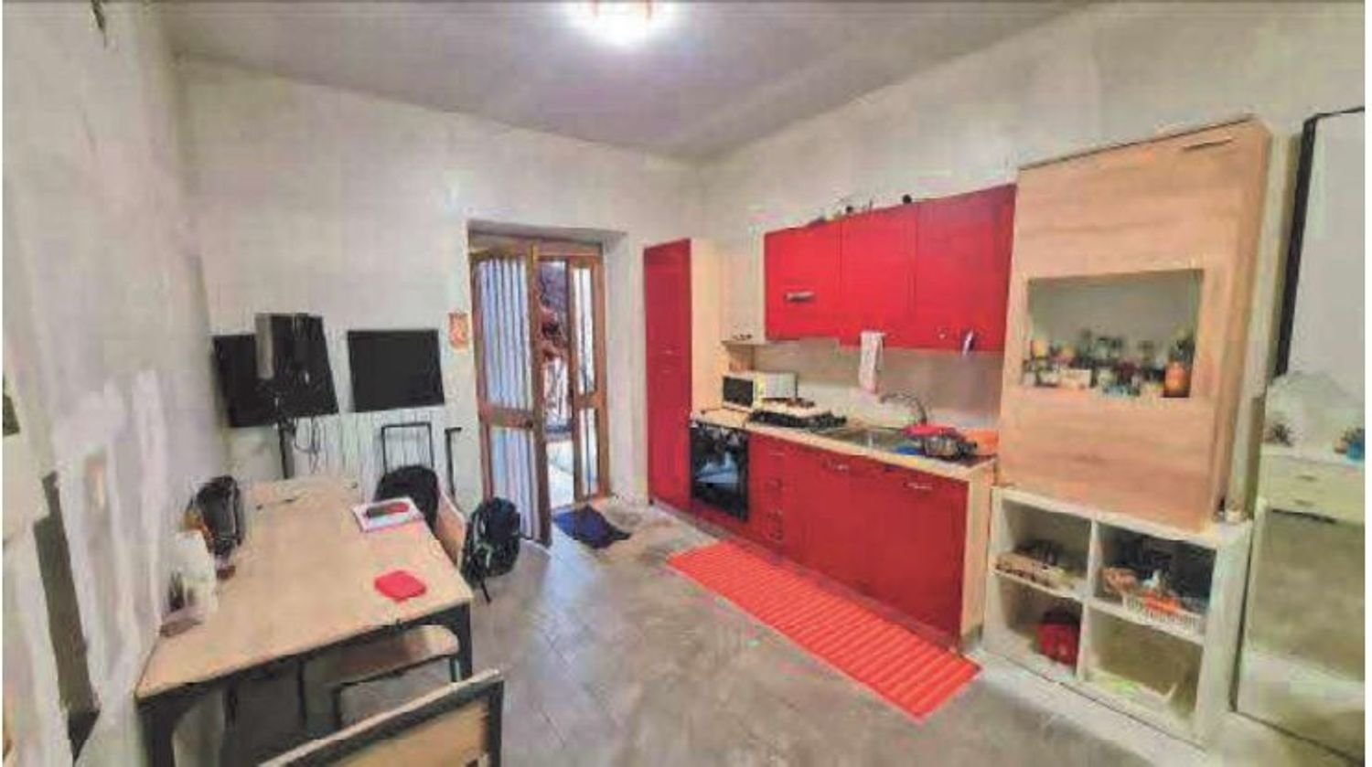 Casa de 5 habitaciónes en Bareggio, Italy No. 218971