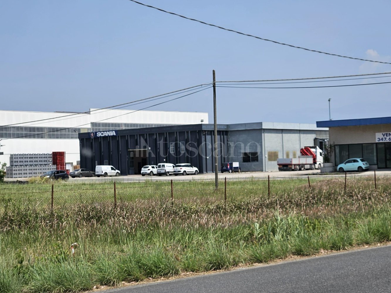 Склад с 3 комнатами в Сабаудия, Италия № 385628