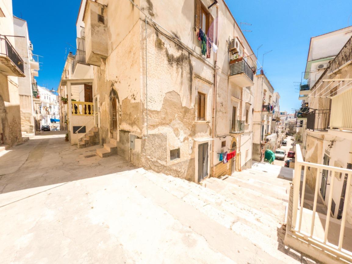 2غرفة شقة في Vieste, Italy رقم 161077