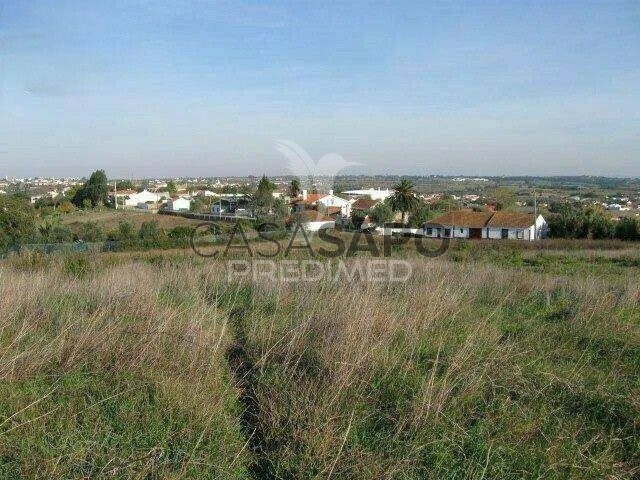 Terreno en Quarteira, Portugal No. 196227