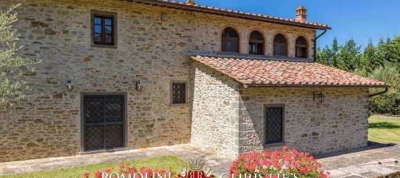 14 rooms House in Tuoro sul Trasimeno, Italy No. 54205 15
