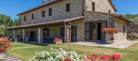 14 rooms House in Tuoro sul Trasimeno, Italy No. 54205 14
