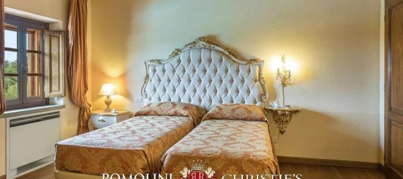 14 rooms House in Tuoro sul Trasimeno, Italy No. 54205 47