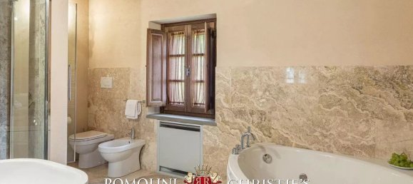 14 rooms House in Tuoro sul Trasimeno, Italy No. 54205 39