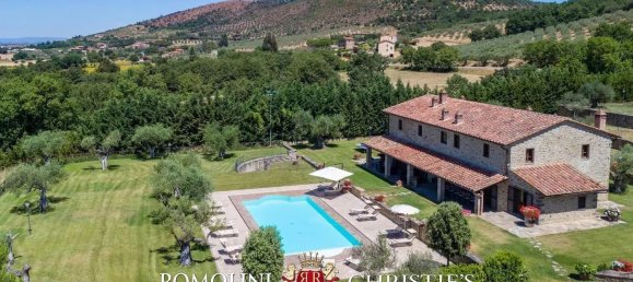 14 rooms House in Tuoro sul Trasimeno, Italy No. 54205 2