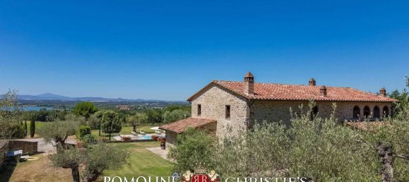 14 rooms House in Tuoro sul Trasimeno, Italy No. 54205 4