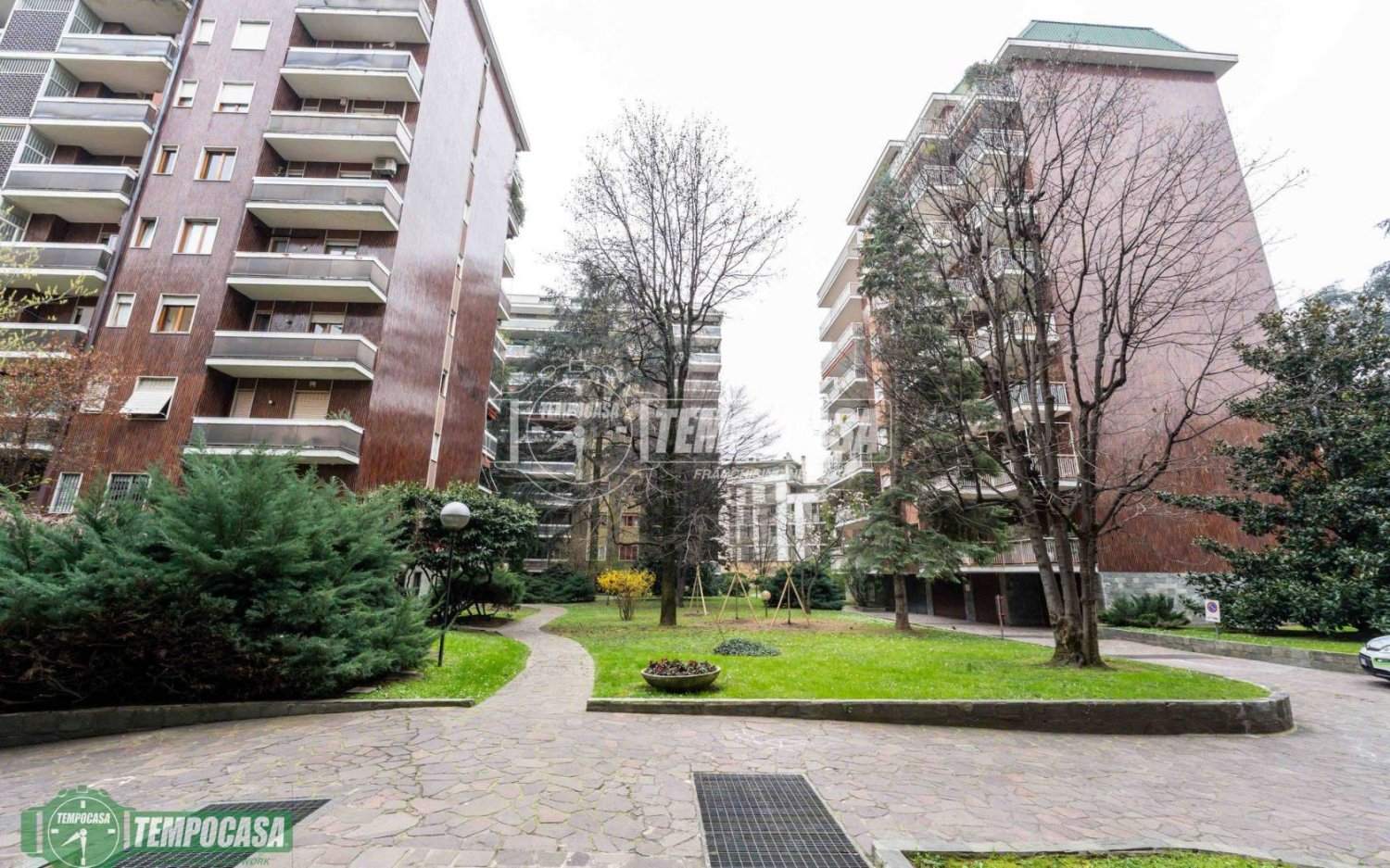 Studio in Milan, Italy No. 243361