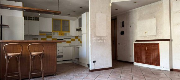 2 bedrooms Apartment in Rome, Italy No. 192306 8