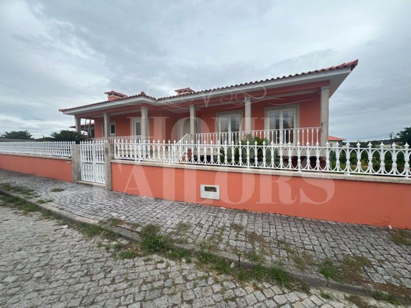 3 bedrooms House in Nine, Portugal No. 334543