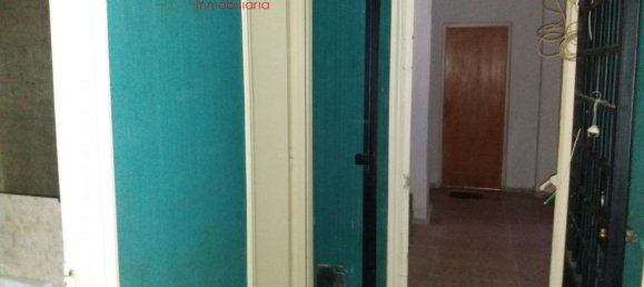 Gewerbliche Immobilie in Segovia, Spain 100m², Nr. 62903 5