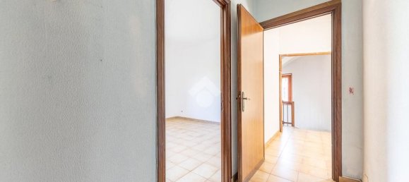 4 rooms Apartment in Rome, Italy No. 276503 26