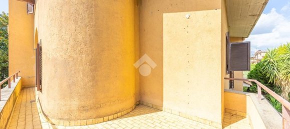 4 rooms Apartment in Rome, Italy No. 276503 22