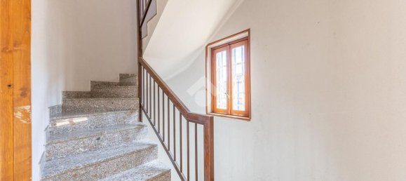 4 rooms Apartment in Rome, Italy No. 276503 6