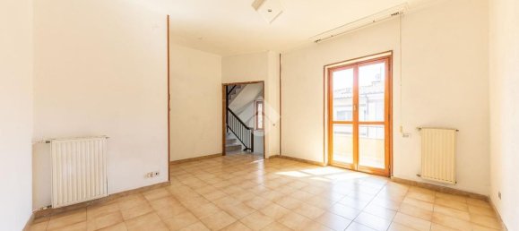 4 rooms Apartment in Rome, Italy No. 276503 18