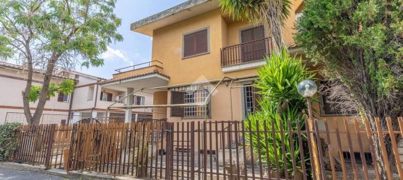 4 rooms Apartment in Rome, Italy No. 276503 15