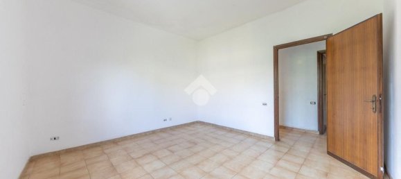 4 rooms Apartment in Rome, Italy No. 276503 33